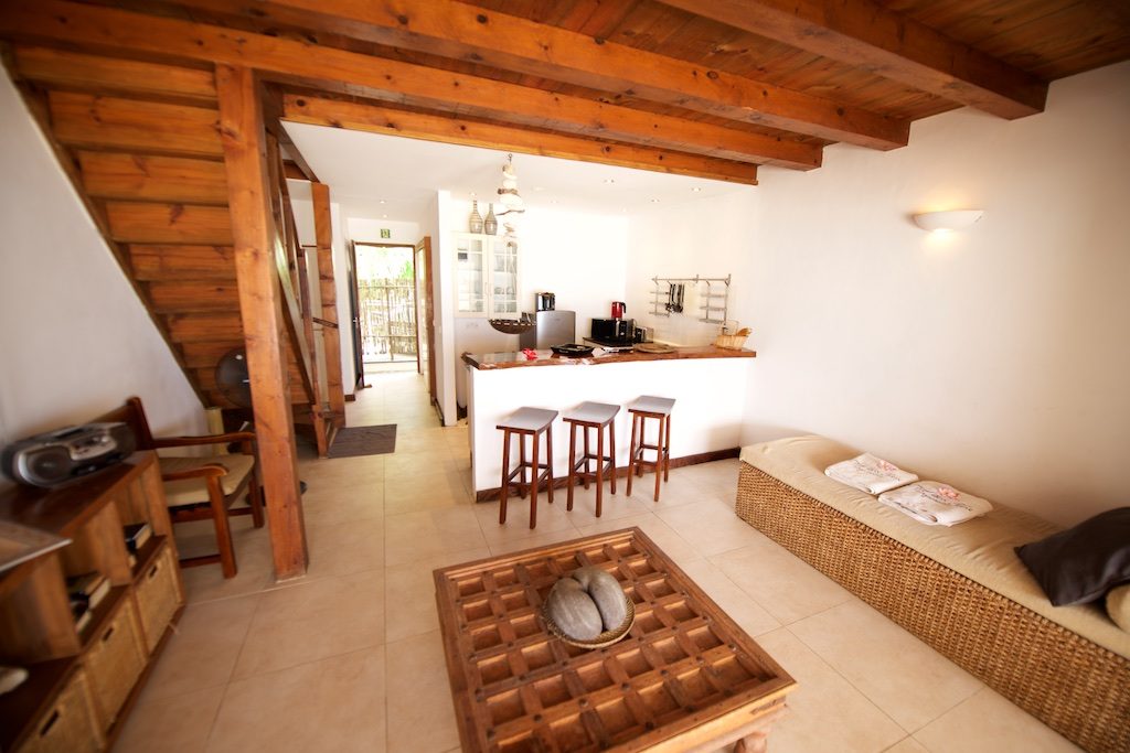 CLEF-DES-ILES-SALON-1024x683