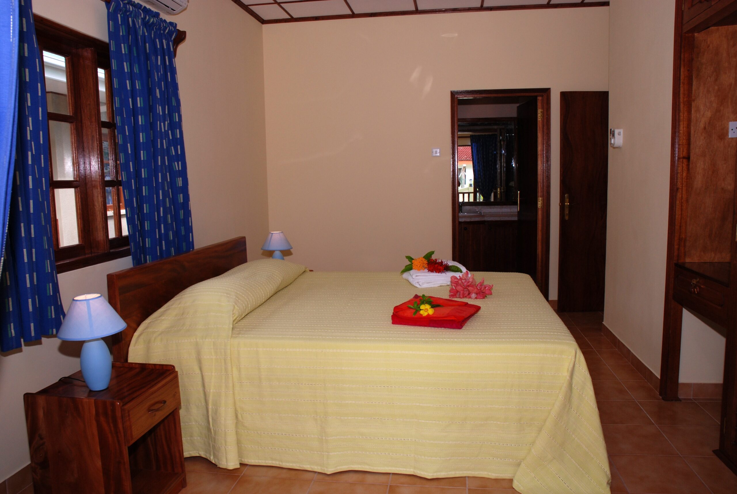 COTE-DOR-CHALET-CHAMBRE