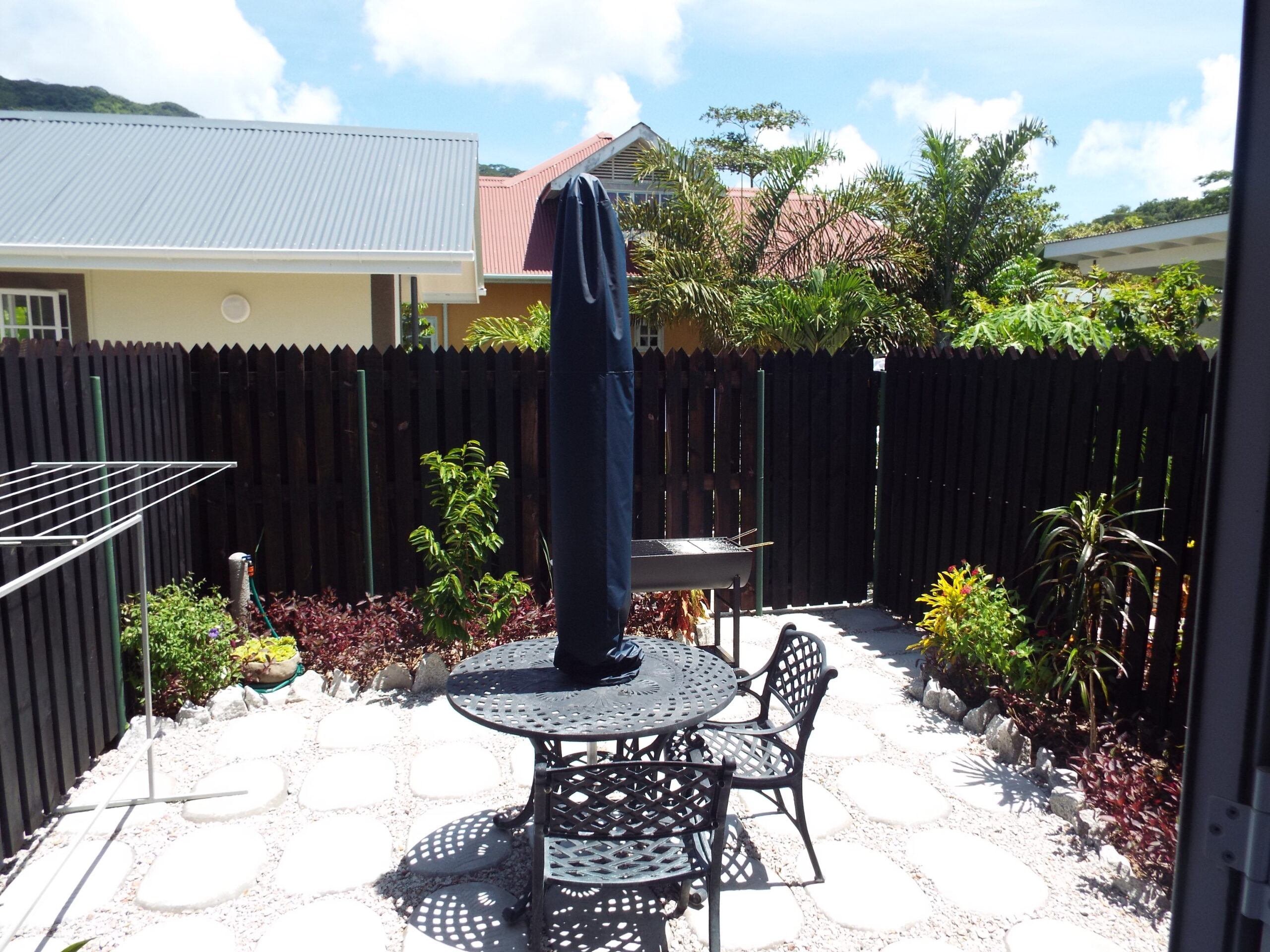 MAISON-CHARME-EXTERIEUR