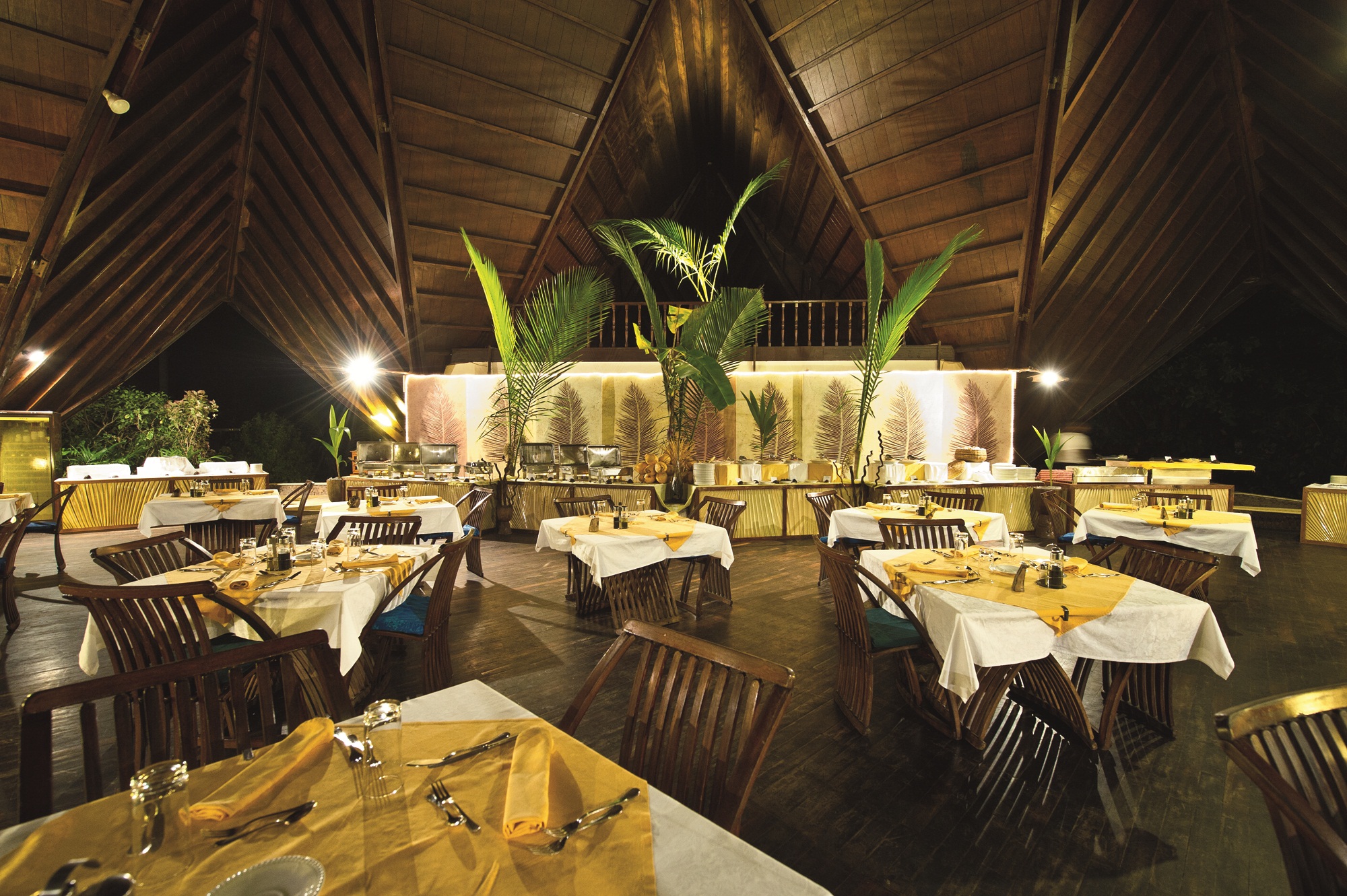 New-Emerald-Cove-Restaurant